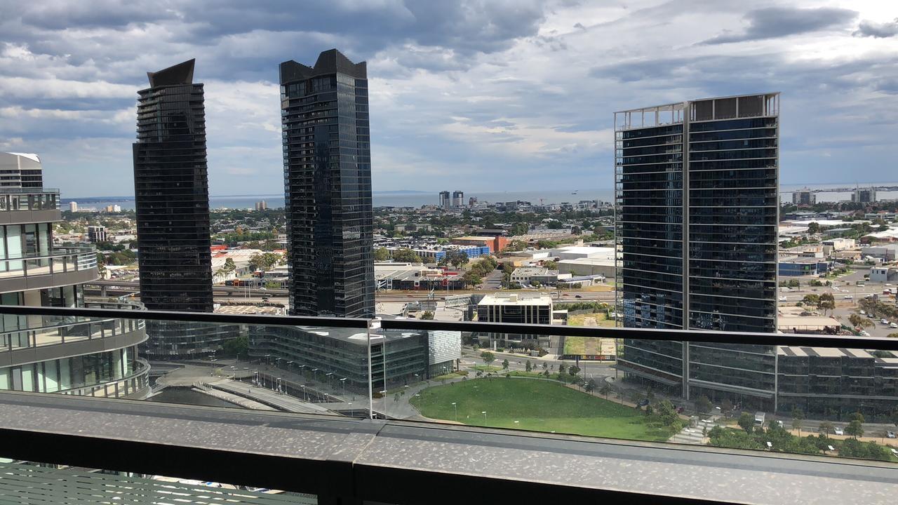 Winston Apartments Docklands Мельбурн Экстерьер фото