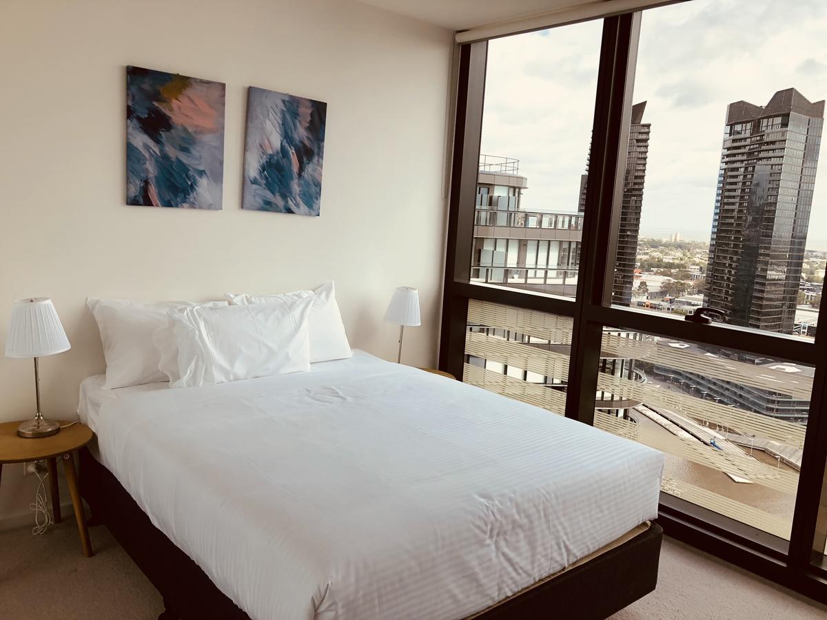 Winston Apartments Docklands Мельбурн Экстерьер фото