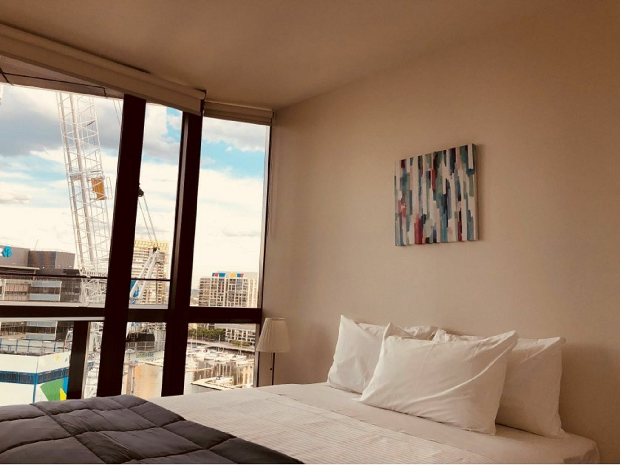 Winston Apartments Docklands Мельбурн Экстерьер фото
