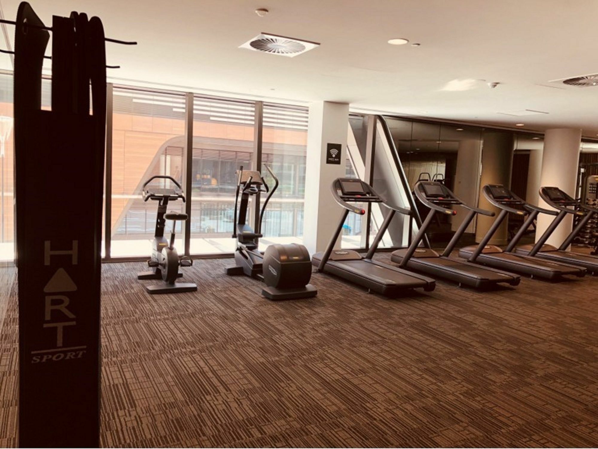 Winston Apartments Docklands Мельбурн Экстерьер фото